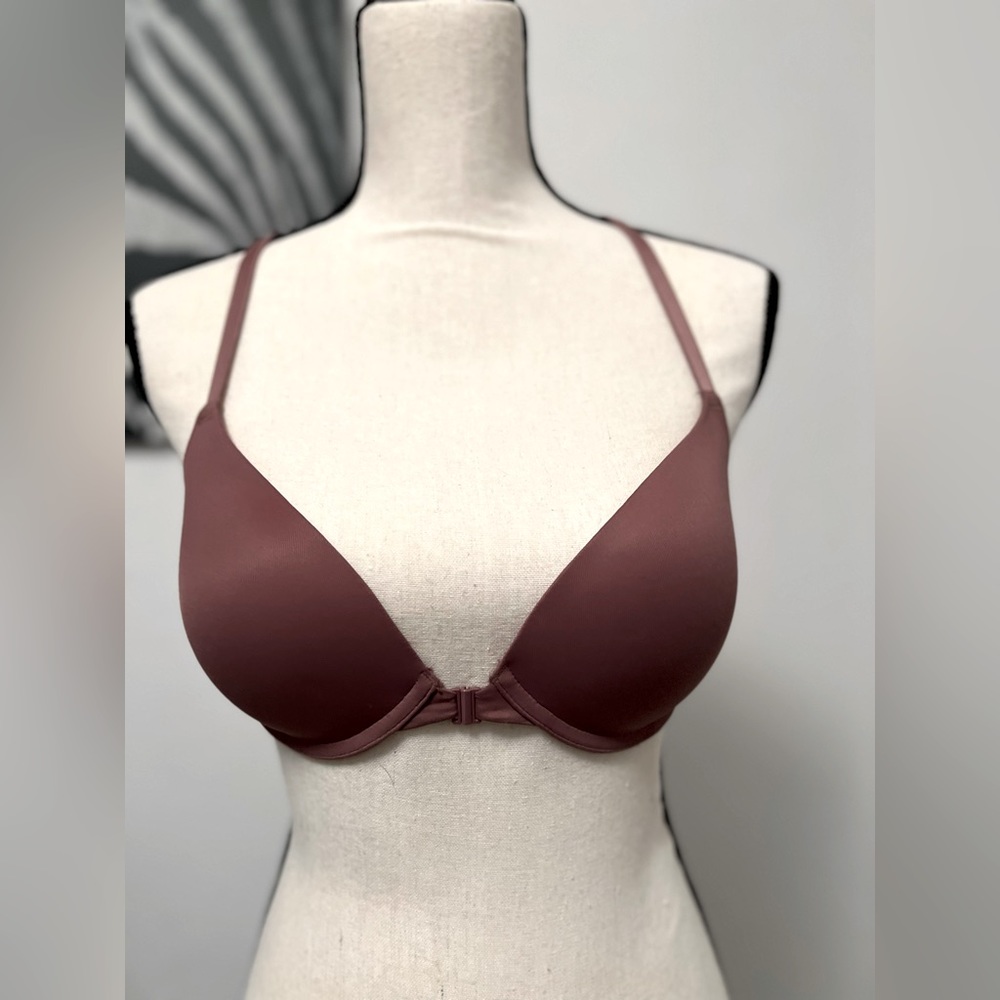 Victoria Secret Wear Everywhere PushUp TBack bra ; 32D. Gently Used.